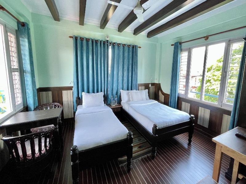 Nanohana Lodge image