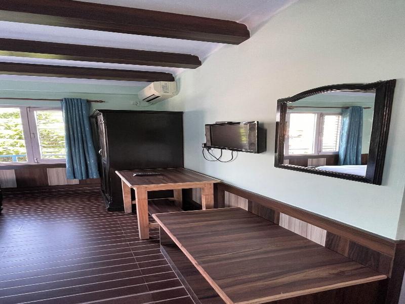 Nanohana Lodge image