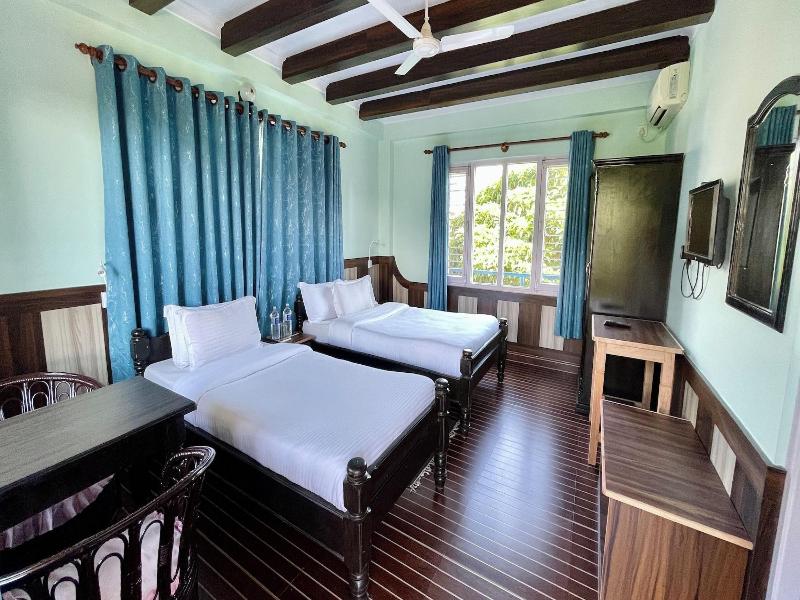 Nanohana Lodge image
