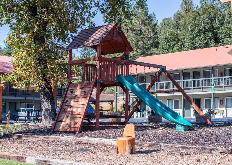 Buck Meadows Lodge image