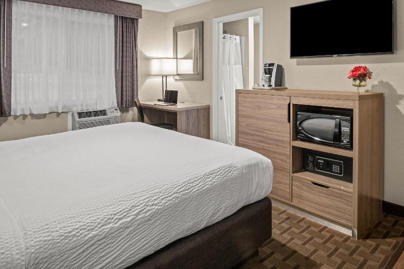 Buck Meadows Lodge image