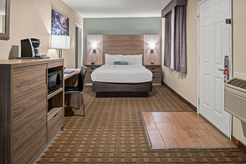 Buck Meadows Lodge image