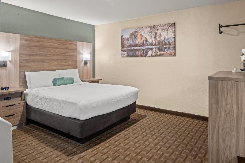 Buck Meadows Lodge image