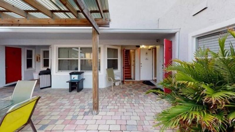 Sun Beach Inn image