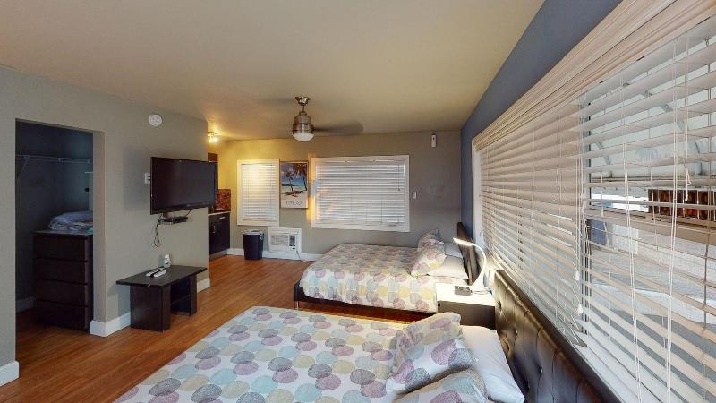 Sun Beach Inn image