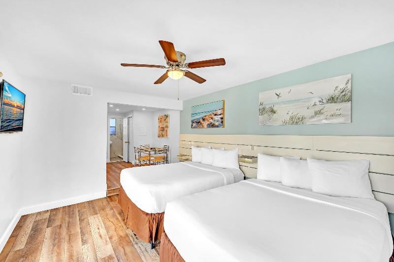 Sun Beach Inn image