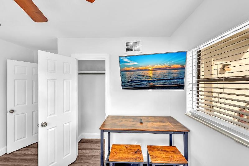 Sun Beach Inn image