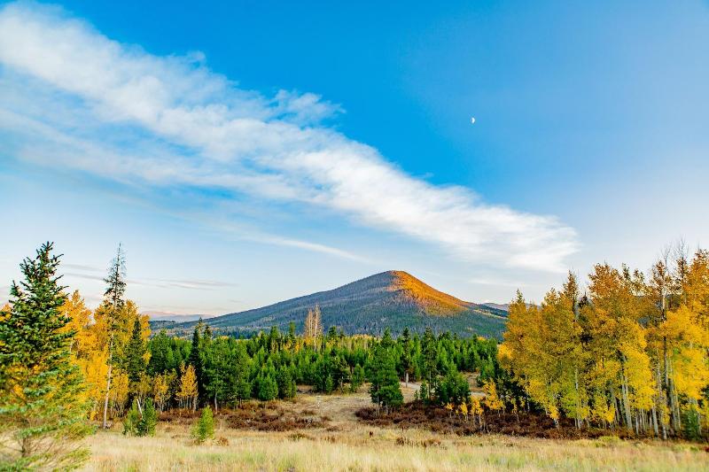 Ymca Of The Rockies Snow Mountain Ranch image