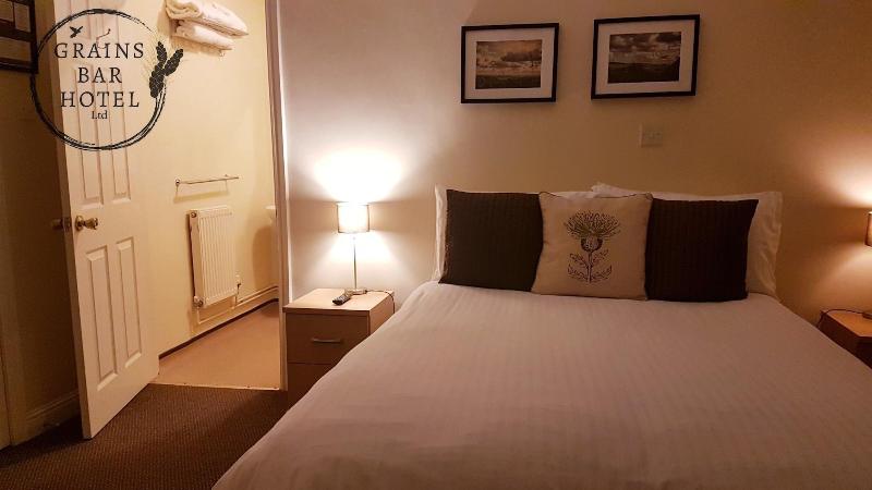 Grains Bar image