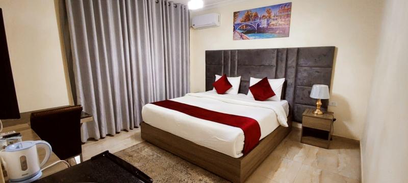 Golden Hotel image
