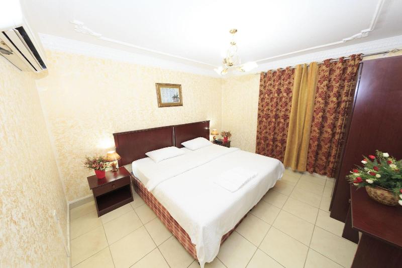 Gulf Hotel Apartment image