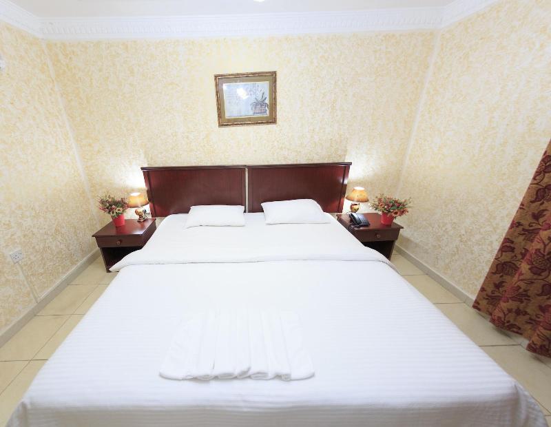 Gulf Hotel Apartment image