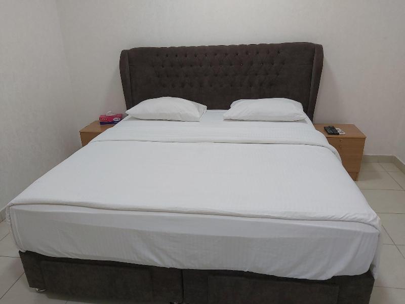 Gulf Hotel Apartment image