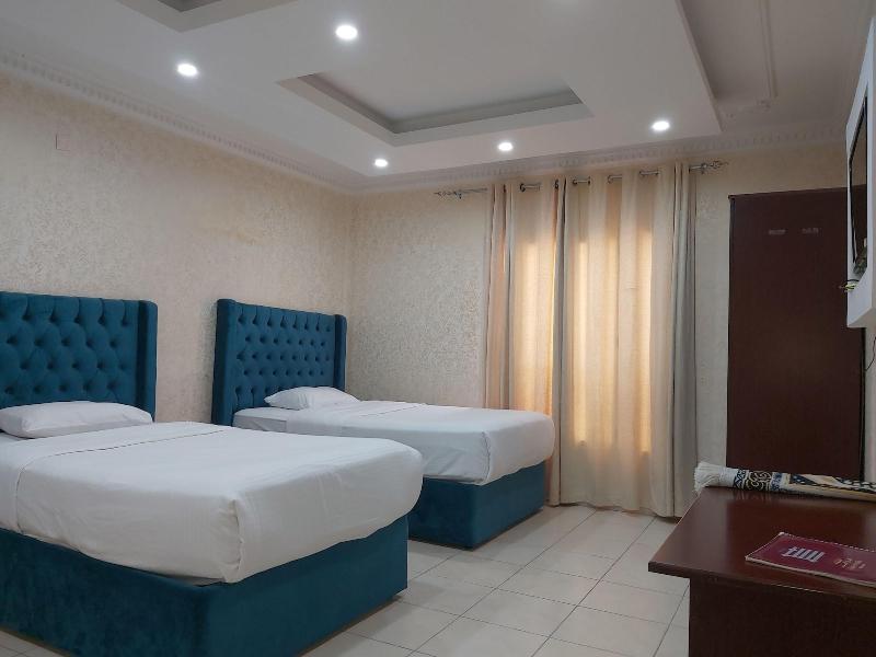 Gulf Hotel Apartment image