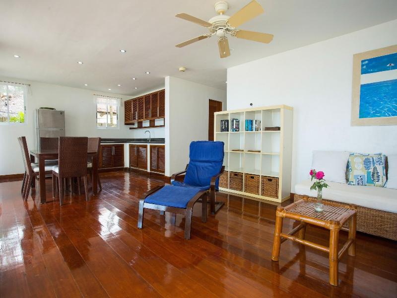 Mabuhay Beach House image