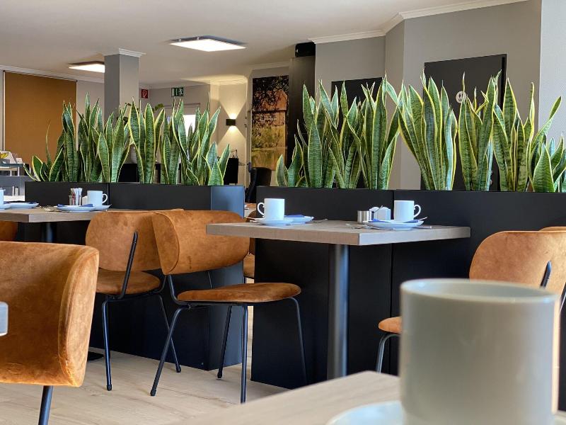 Hotel Zur Bever image
