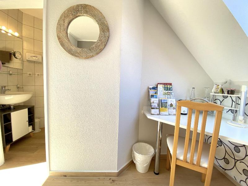 Hotel Zur Bever image