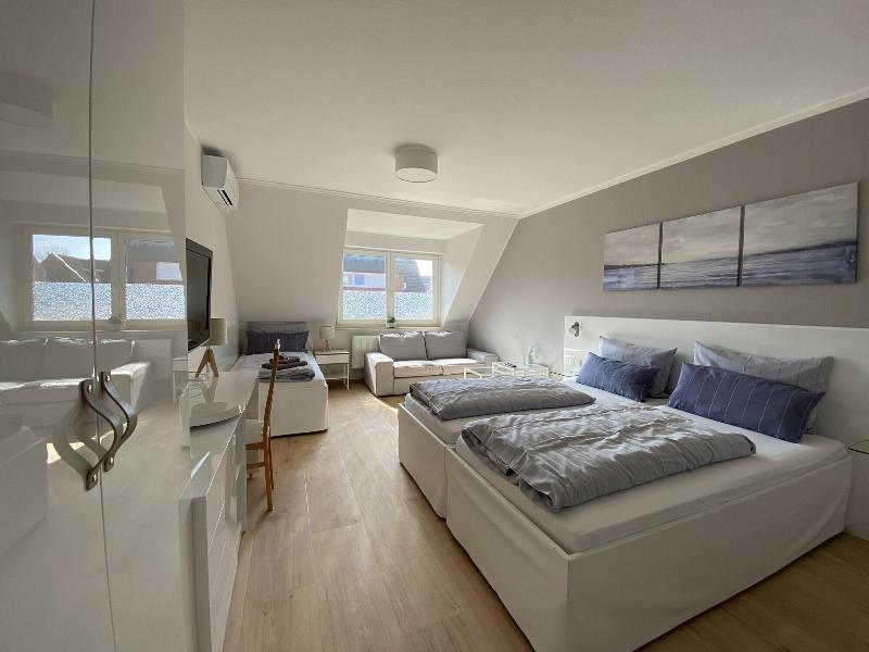 Hotel Zur Bever image