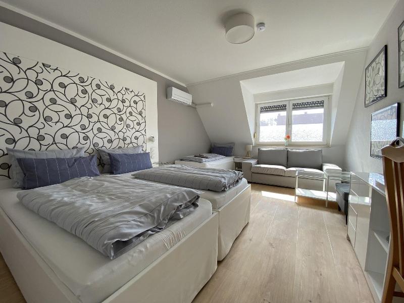 Hotel Zur Bever image
