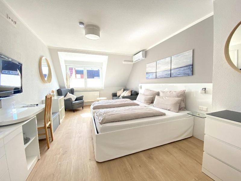 Hotel Zur Bever image