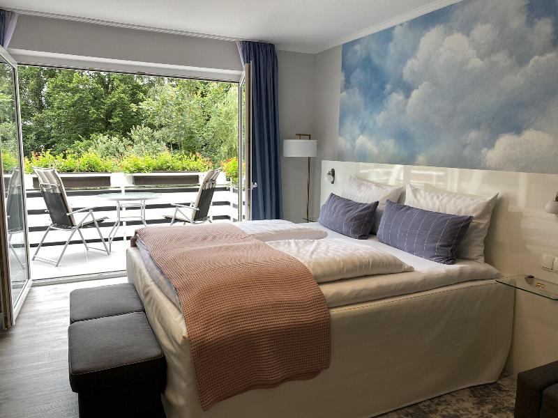 Hotel Zur Bever image