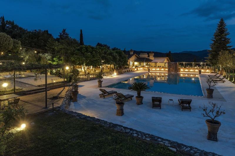 Villa Gaudia image