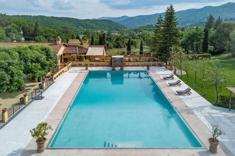Villa Gaudia image