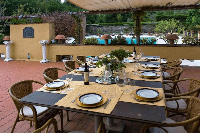 Villa Gaudia image