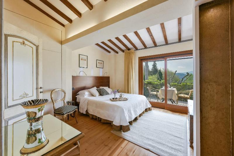 Villa Gaudia image