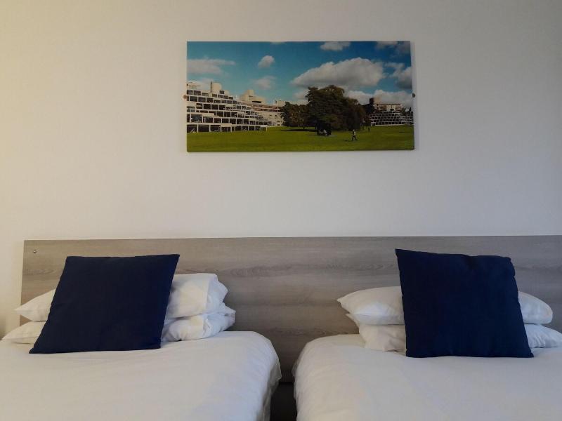 Broadview Lodge image