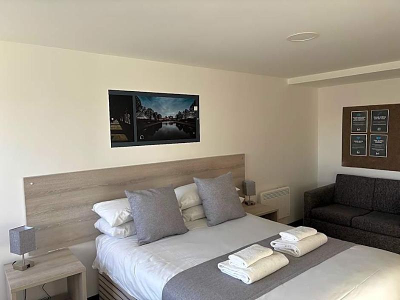 Broadview Lodge image