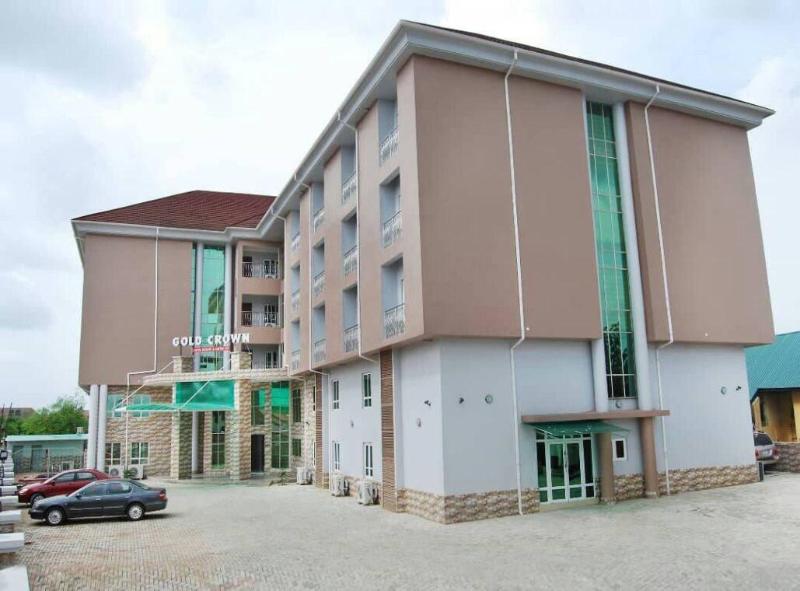 Gold Crown Hotel image