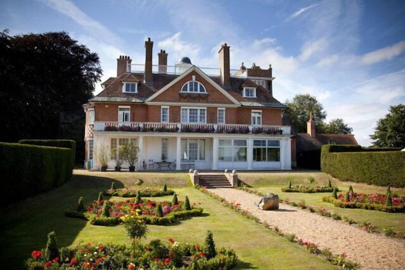 Saltcote Place Rye image