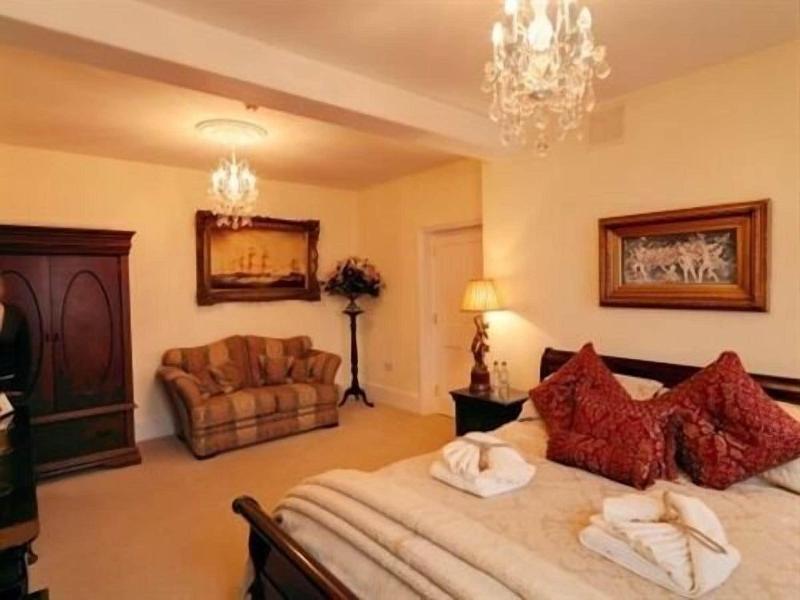 Saltcote Place Rye image