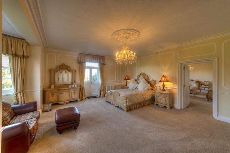 Saltcote Place Rye image