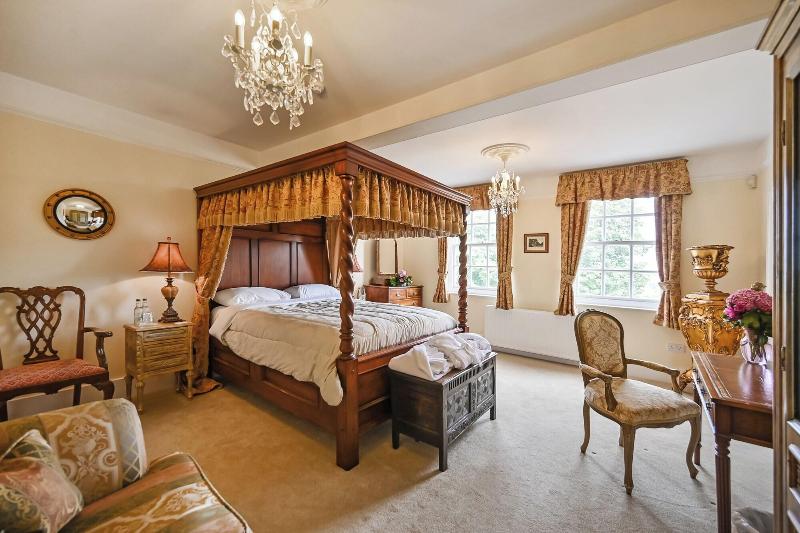 Saltcote Place Rye image