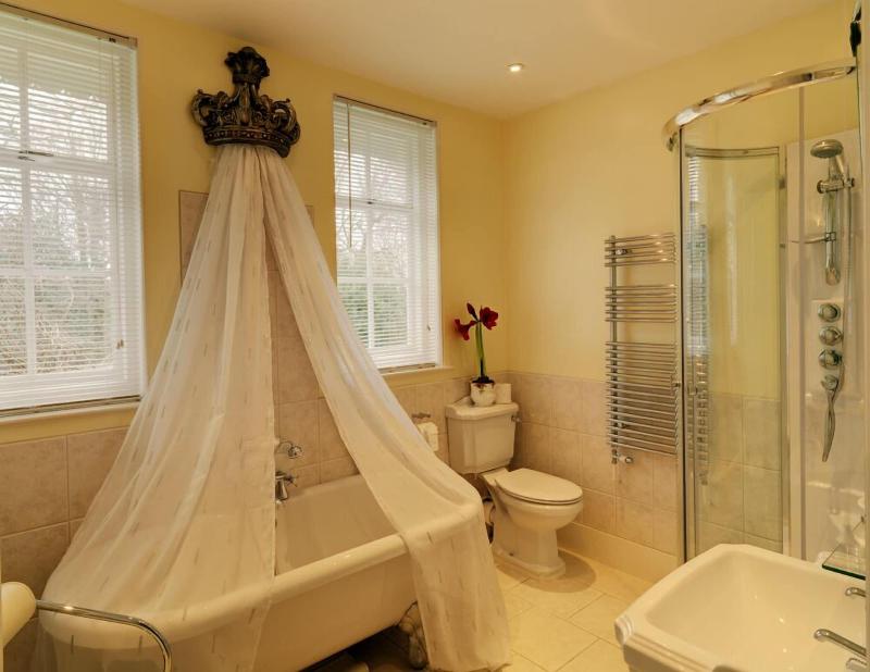 Saltcote Place Rye image
