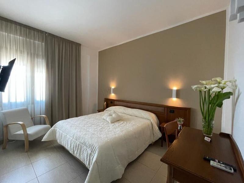 Hotel Posidonia image