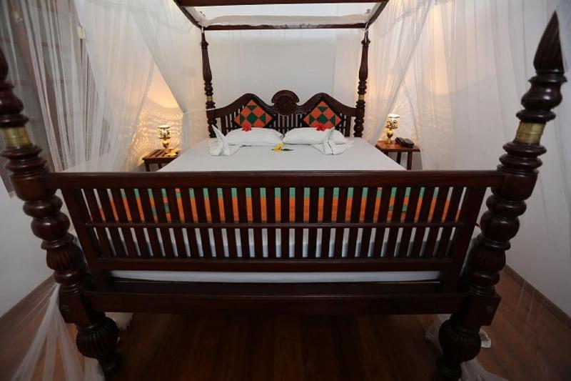 The Villa Hotel image