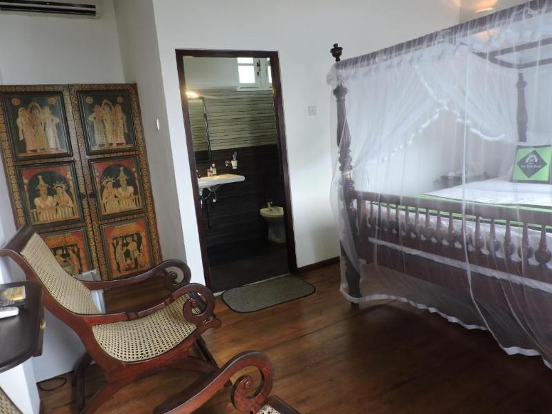 The Villa Hotel image