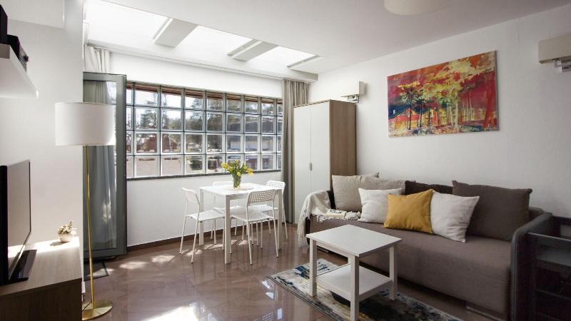 Pelikan Resort image