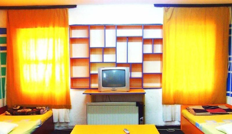 Hostel Domestika image