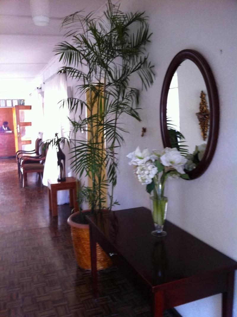 Kuku Royal Lodge image