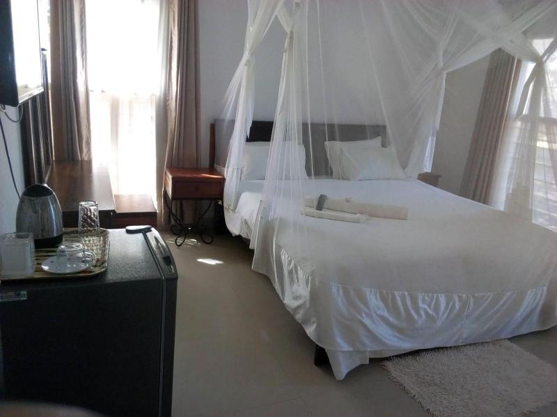 Kuku Royal Lodge image