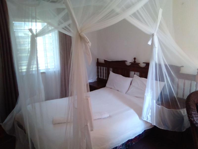 Kuku Royal Lodge image
