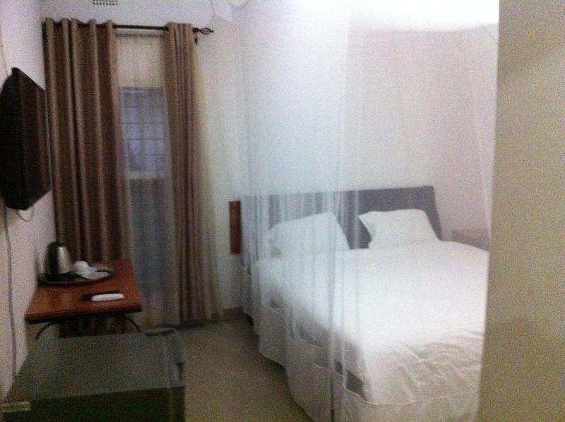 Kuku Royal Lodge image