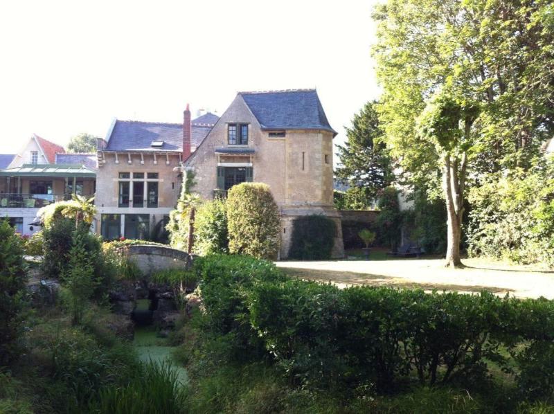 Loire Valley Medieval Getaway image