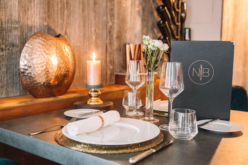 Boutique Hotel Pfauen image
