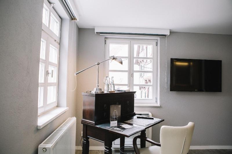 Boutique Hotel Pfauen image