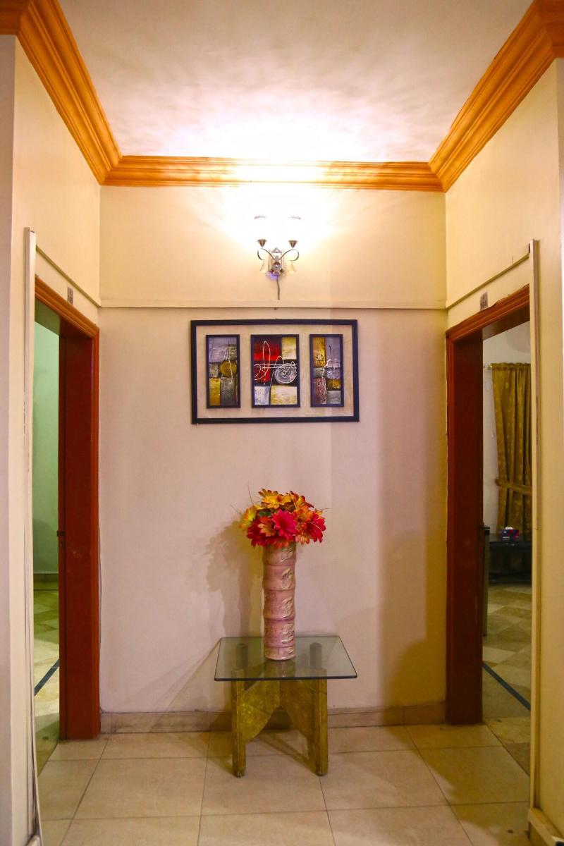 Luxury Inn image